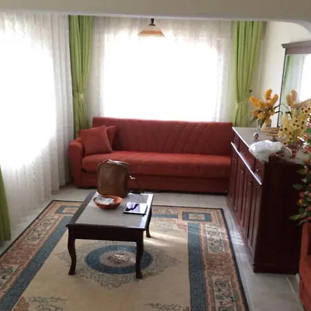 Delightful Sleeps 8 Great Location *